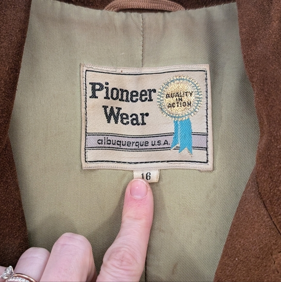 Pioneer Wear Vintage Suede Leather Fringe Jacket Size 16 Cowboy Cowgirl Western - Picture 8 of 11